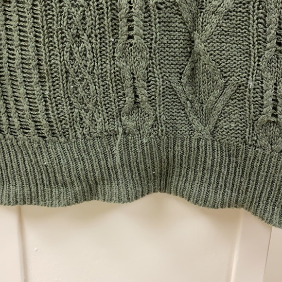 cropped lightweight sweater - Picture 6 of 6